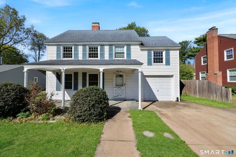 Homes For Sale - 53 Alexander Street<br/> Manchester, CT 06040