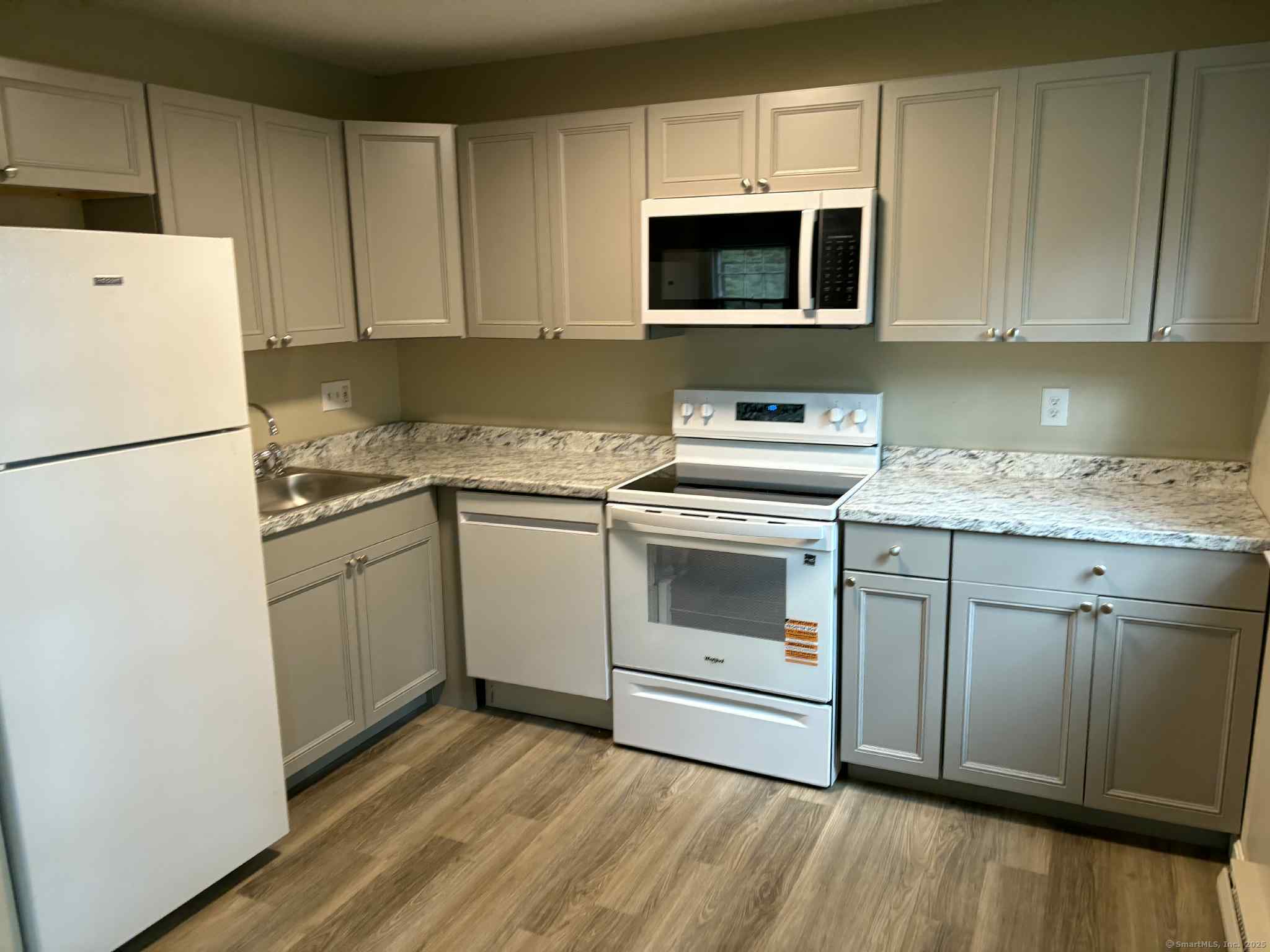 239 Old Farms Road APT 18A