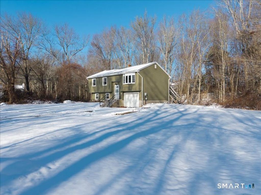 Photo of 6 Bay Mountain Drive, Griswold, CT 06351 (MLS # 24145358)