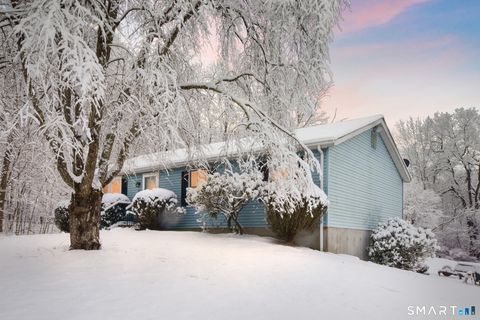 Tiny photo for 275 Moosup Pond Road, Plainfield, CT 06354 (MLS # 24149723)