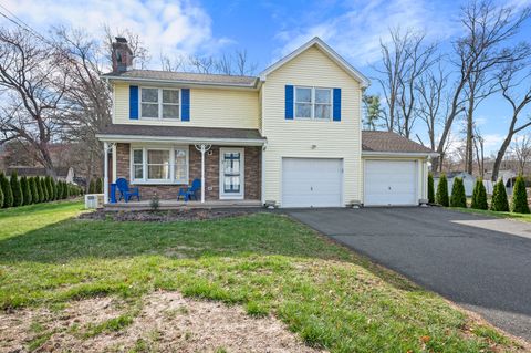 24 Hollis Lane Plainville CT 06062