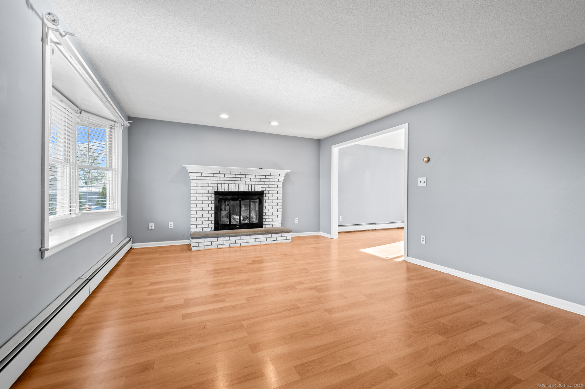 24 Hollis Lane, Plainville, Connecticut image 4