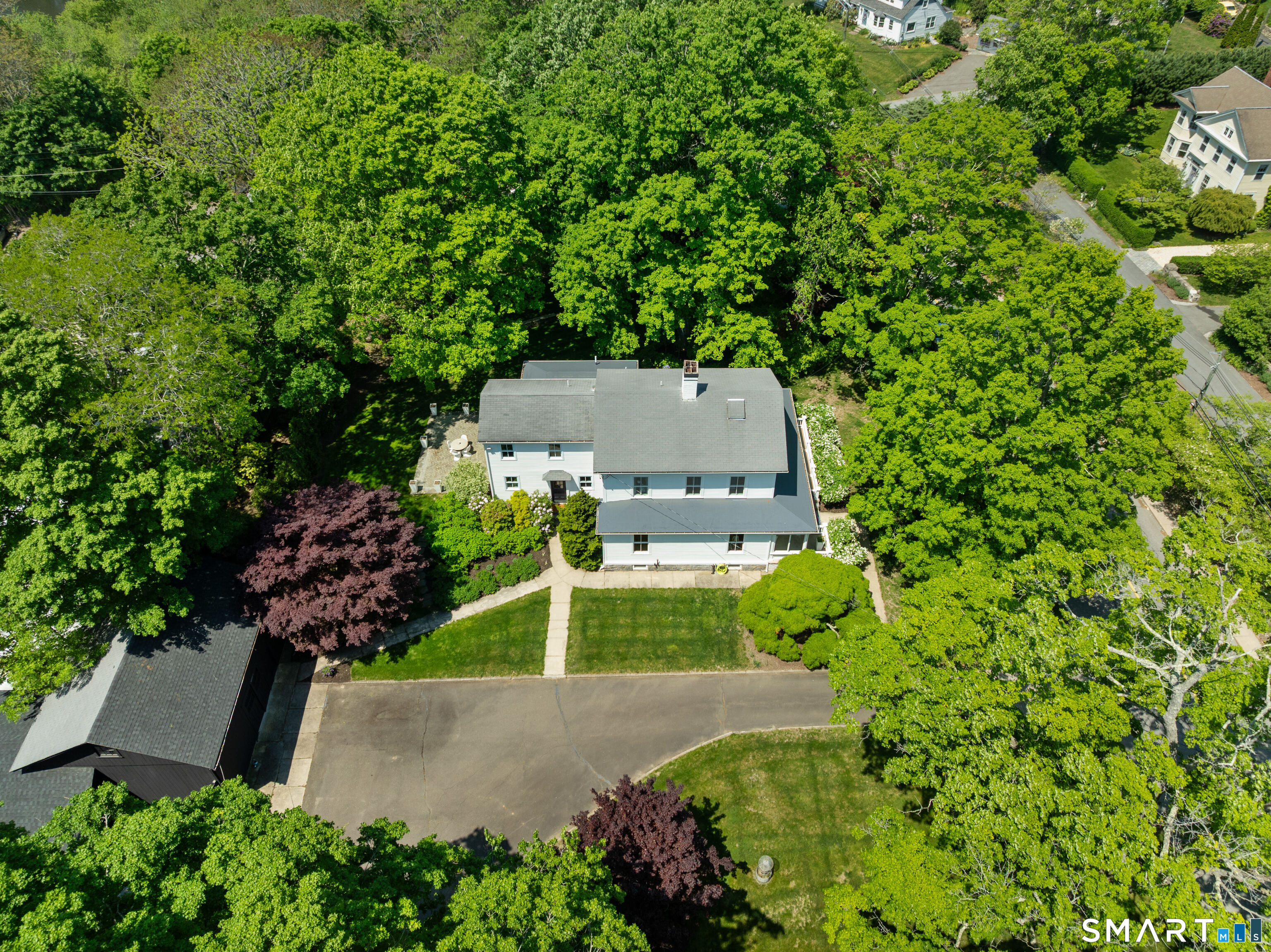 46 West Avenue