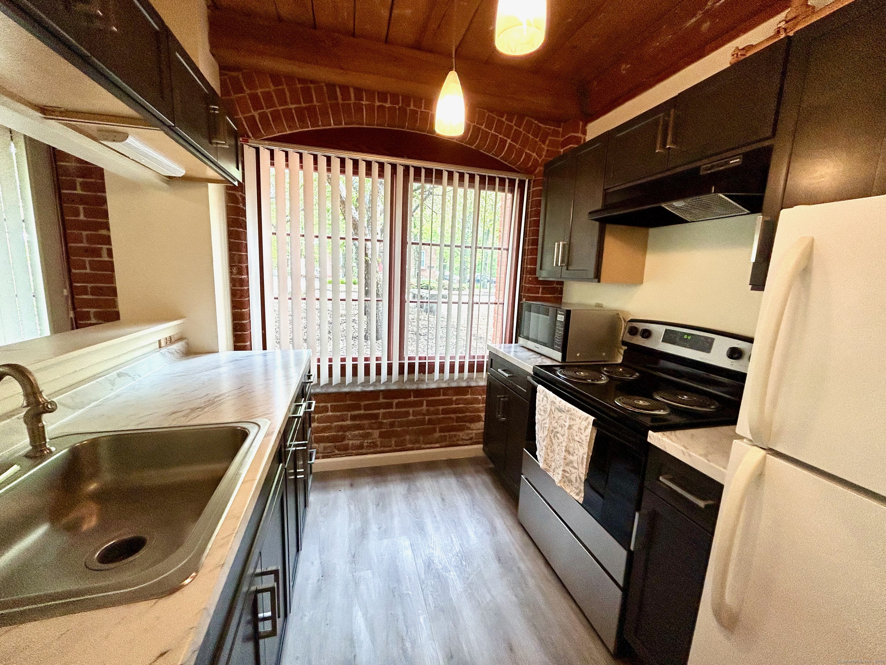 839 Main Street #APT 30, Torrington, Connecticut image 7