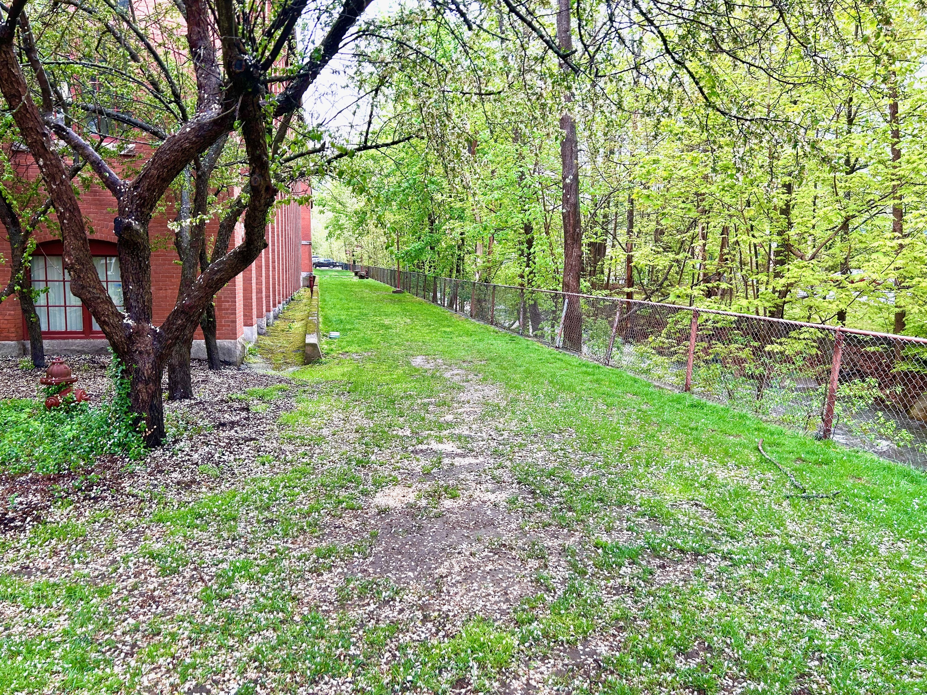 839 Main Street #APT 30, Torrington, Connecticut image 3