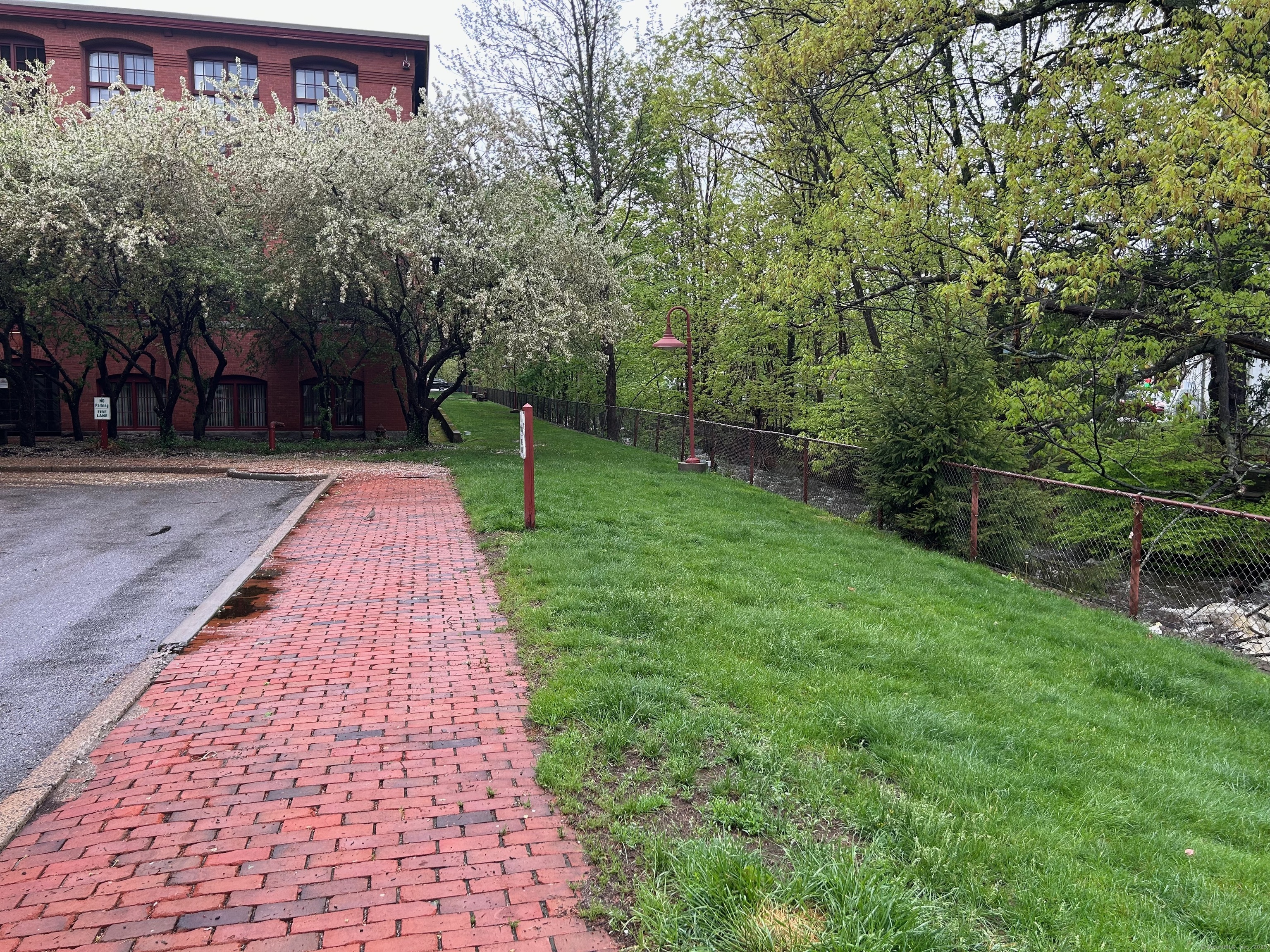 839 Main Street #APT 30, Torrington, Connecticut image 27