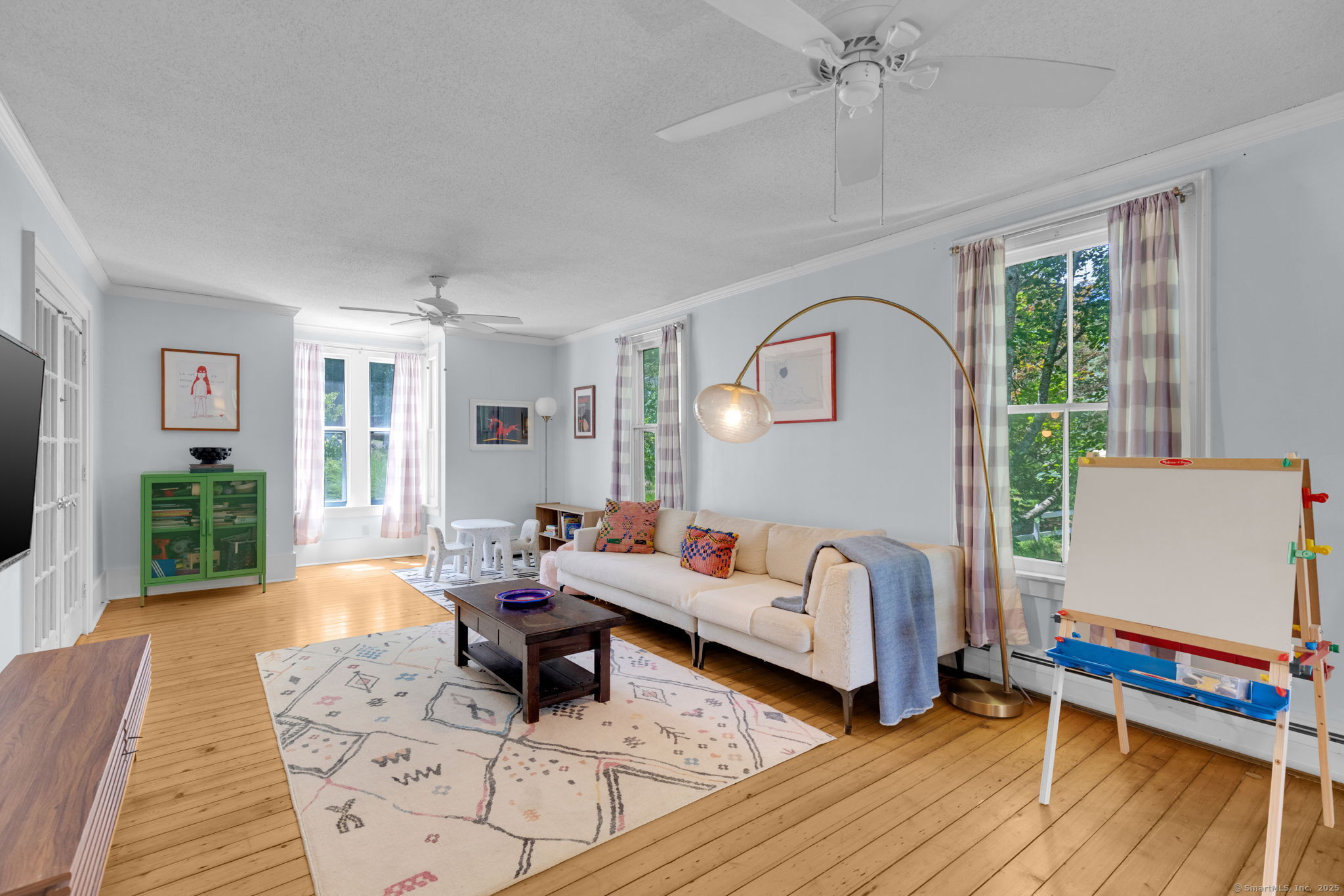 21 Maple Avenue