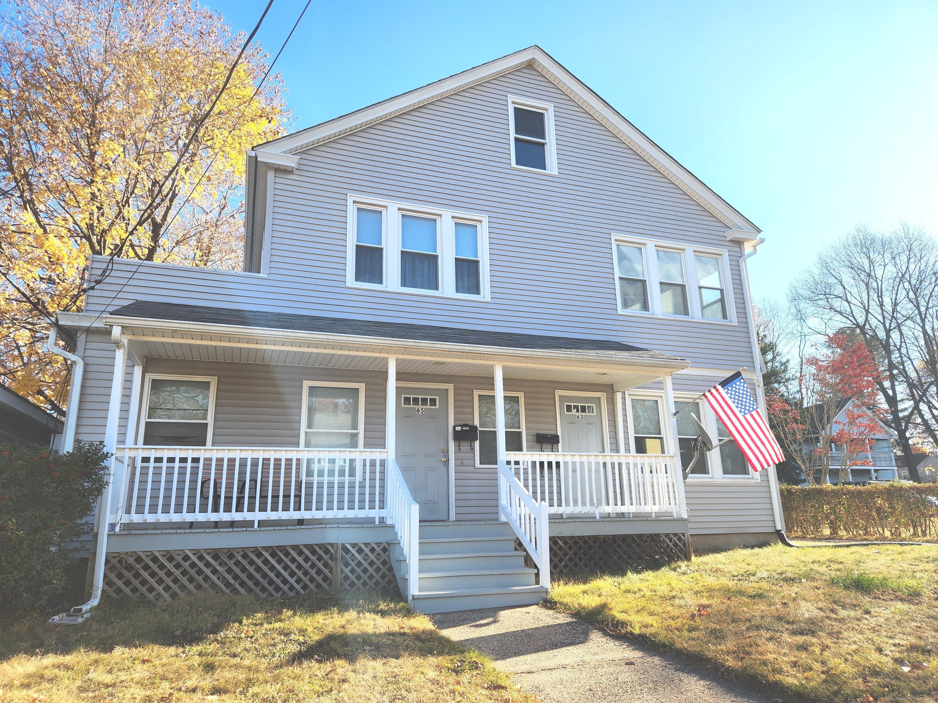 63 Clinton Street, Manchester, Connecticut - 4 Bedrooms  
3 Bathrooms  
12 Rooms - 