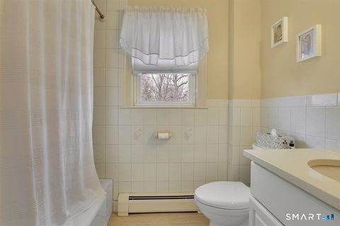 Tiny photo for 236 Cross Street, Middletown, CT 06457 (MLS # 24159936)