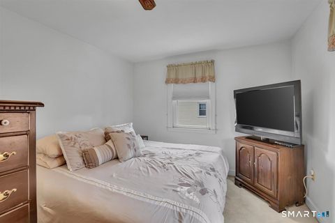 Tiny photo for 236 Cross Street, Middletown, CT 06457 (MLS # 24159936)