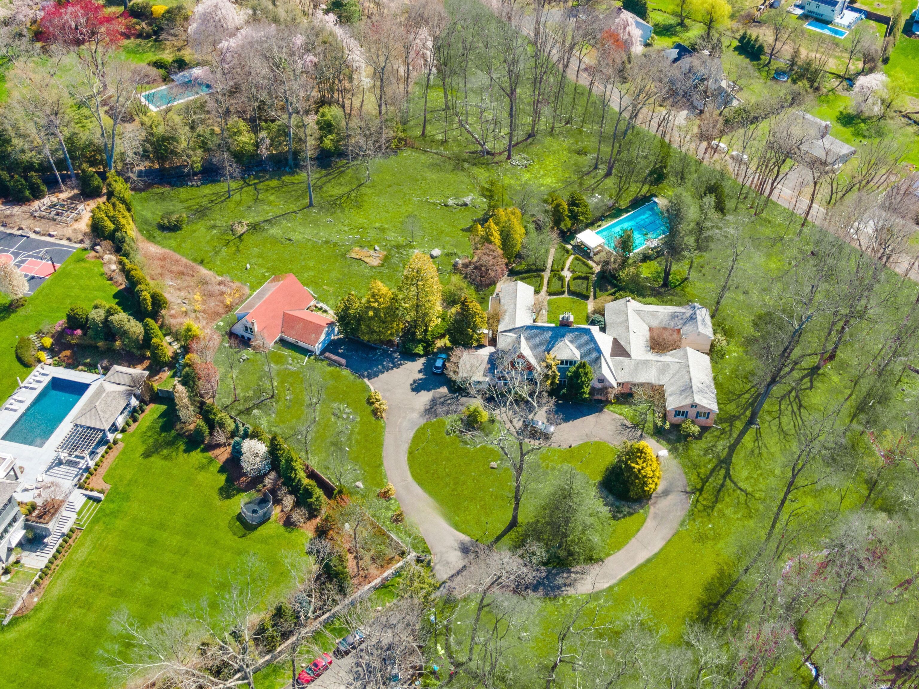 Rental Property at Green Acre Lane, Westport, Connecticut - Bedrooms: 7 
Bathrooms: 6 
Rooms: 12  - $55,000 MO.