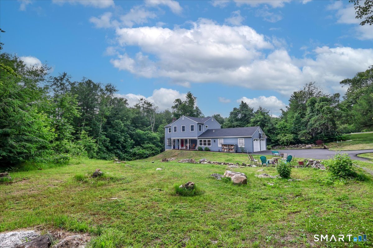 8 White Pine Drive