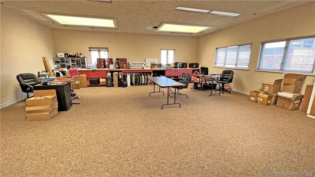 New Britain, Connecticut 06051, United States, ,Residential,Active,13299 New Britain, Connecticut 06051, United States, ,Residential,Active,13299