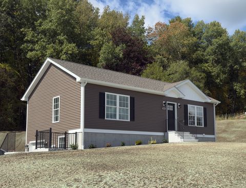 131 Snake Meadow Road Plainfield CT 06354