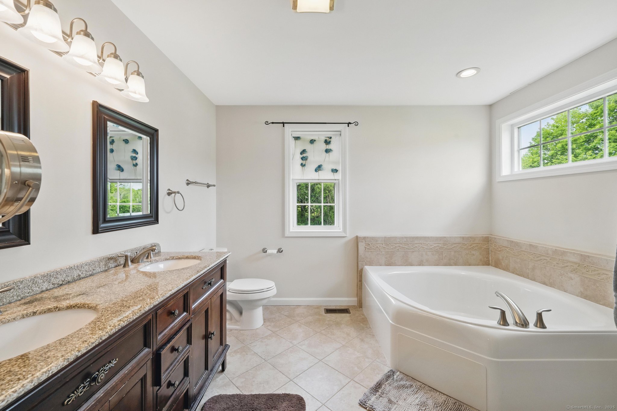 7 Heritage Farm Road, East Granby, Connecticut image 23