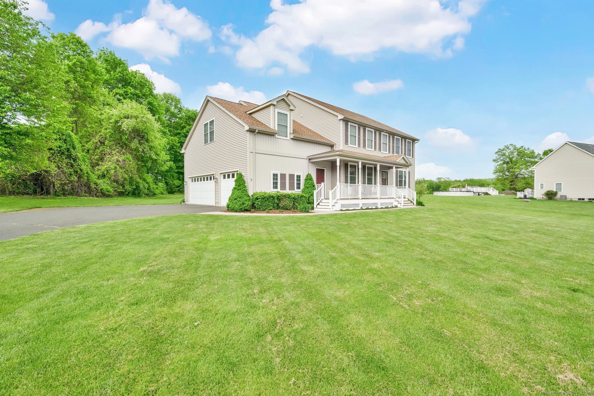 7 Heritage Farm Road