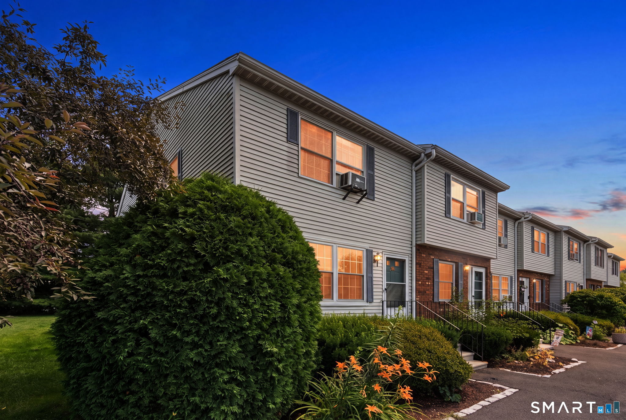 13 Holt Street 80