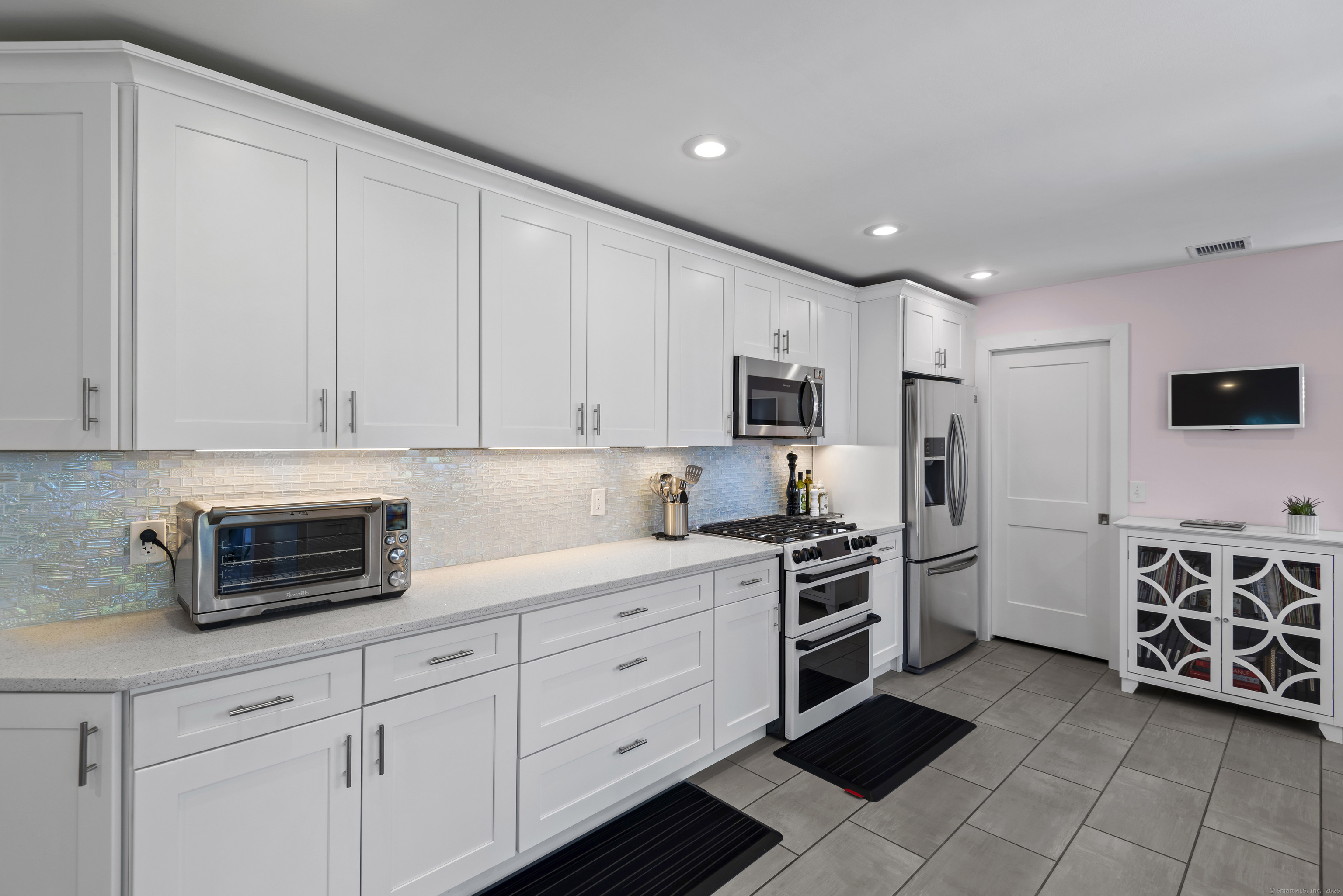 218 Neck Road, Madison, Connecticut image 8