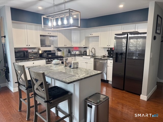 111 Harbour Close 111