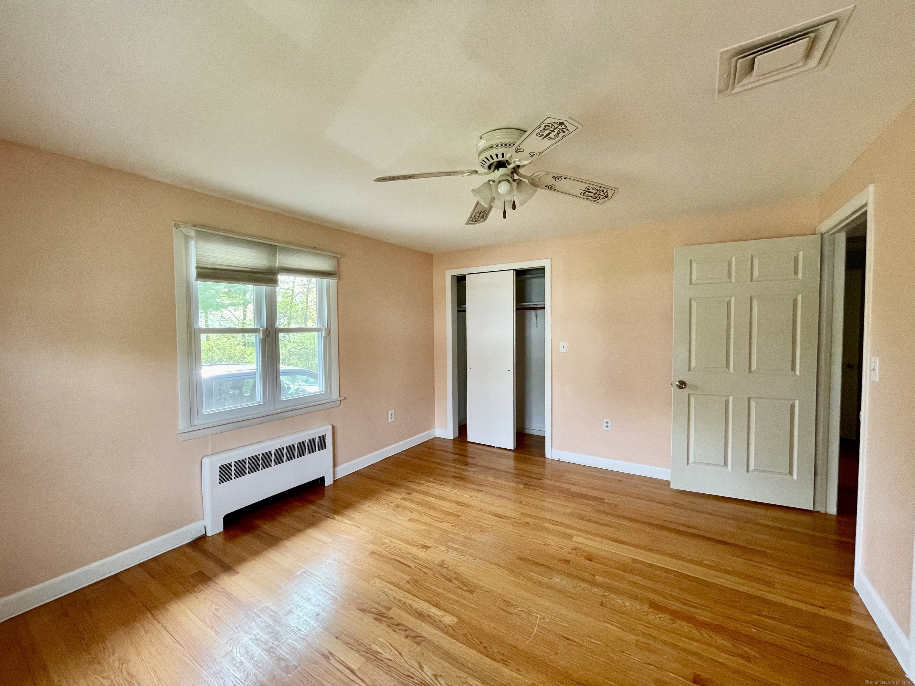 West Hartford, Connecticut 06117, United States, 3 Bedrooms Bedrooms, ,2 BathroomsBathrooms,Residential,Active,122746