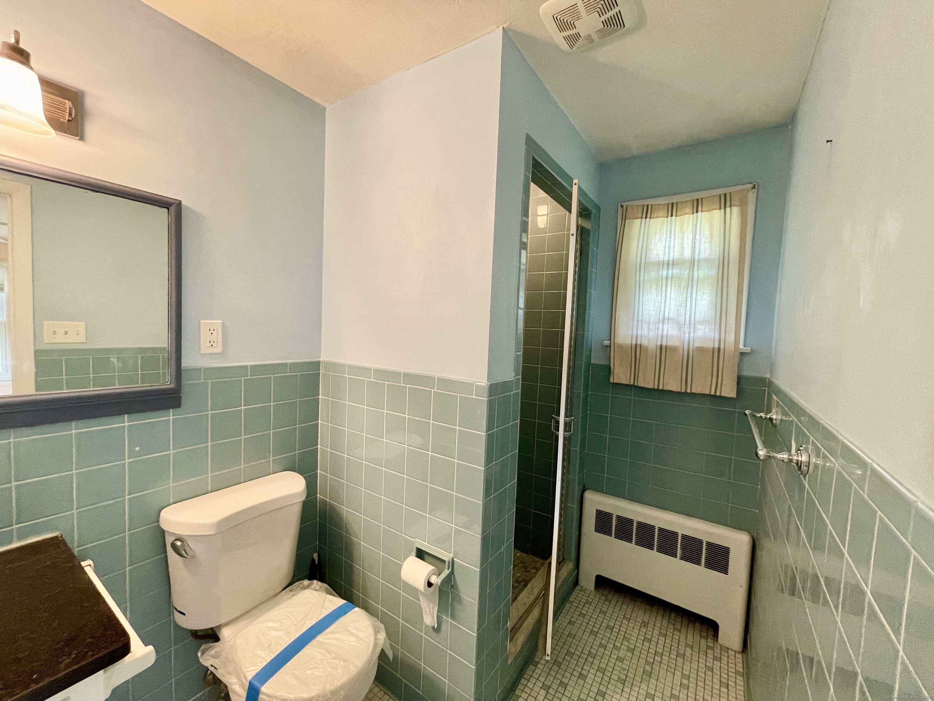 West Hartford, Connecticut 06117, United States, 3 Bedrooms Bedrooms, ,2 BathroomsBathrooms,Residential,Active,122746