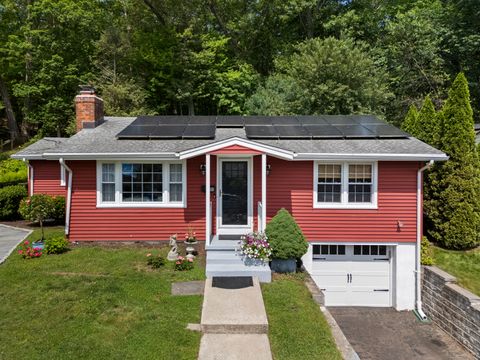 96 Long Hill Terrace New Haven CT 06515