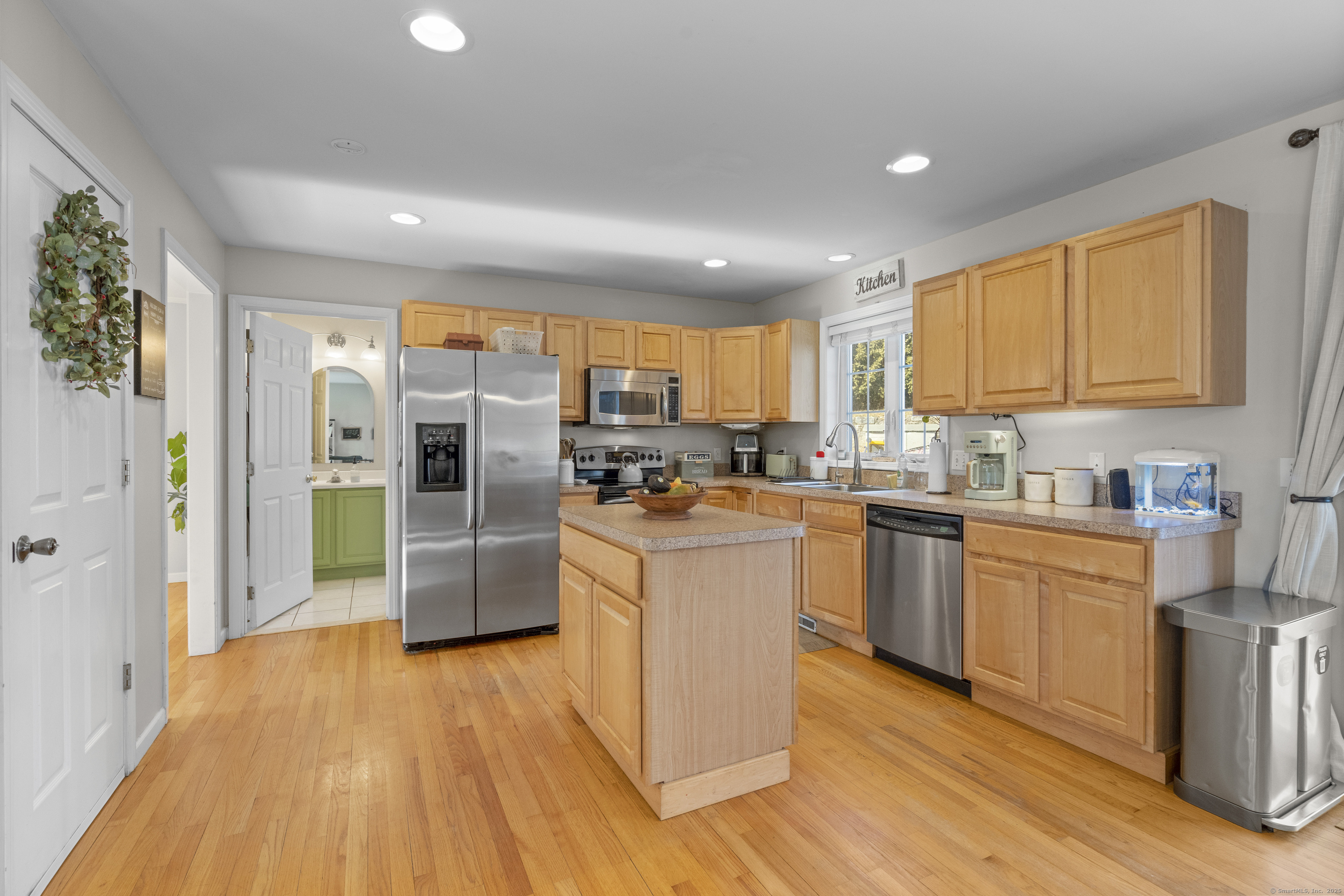 93 Rockwood Avenue, Ansonia, Connecticut image 7