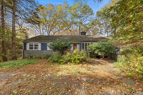 Photo of 9 Berkeley Road, Westport, CT 06880 (MLS # 24135306)