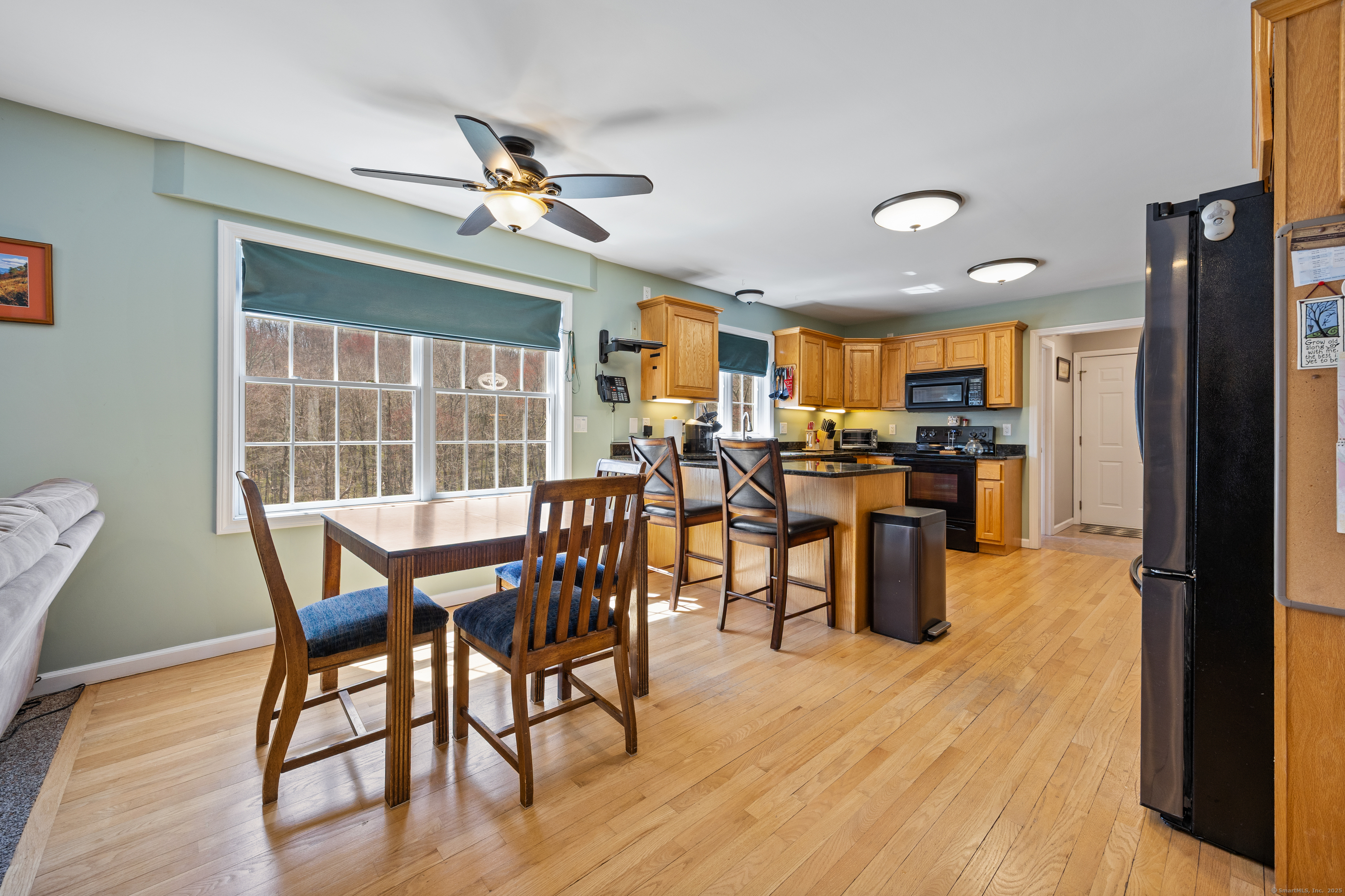 44 Sean Meadow Drive, Morris, Connecticut image 4