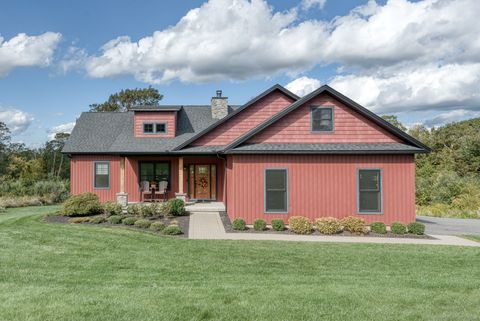Photo of 23 Mountain Top Pass, Burlington, CT 06013 (MLS # 24128876)