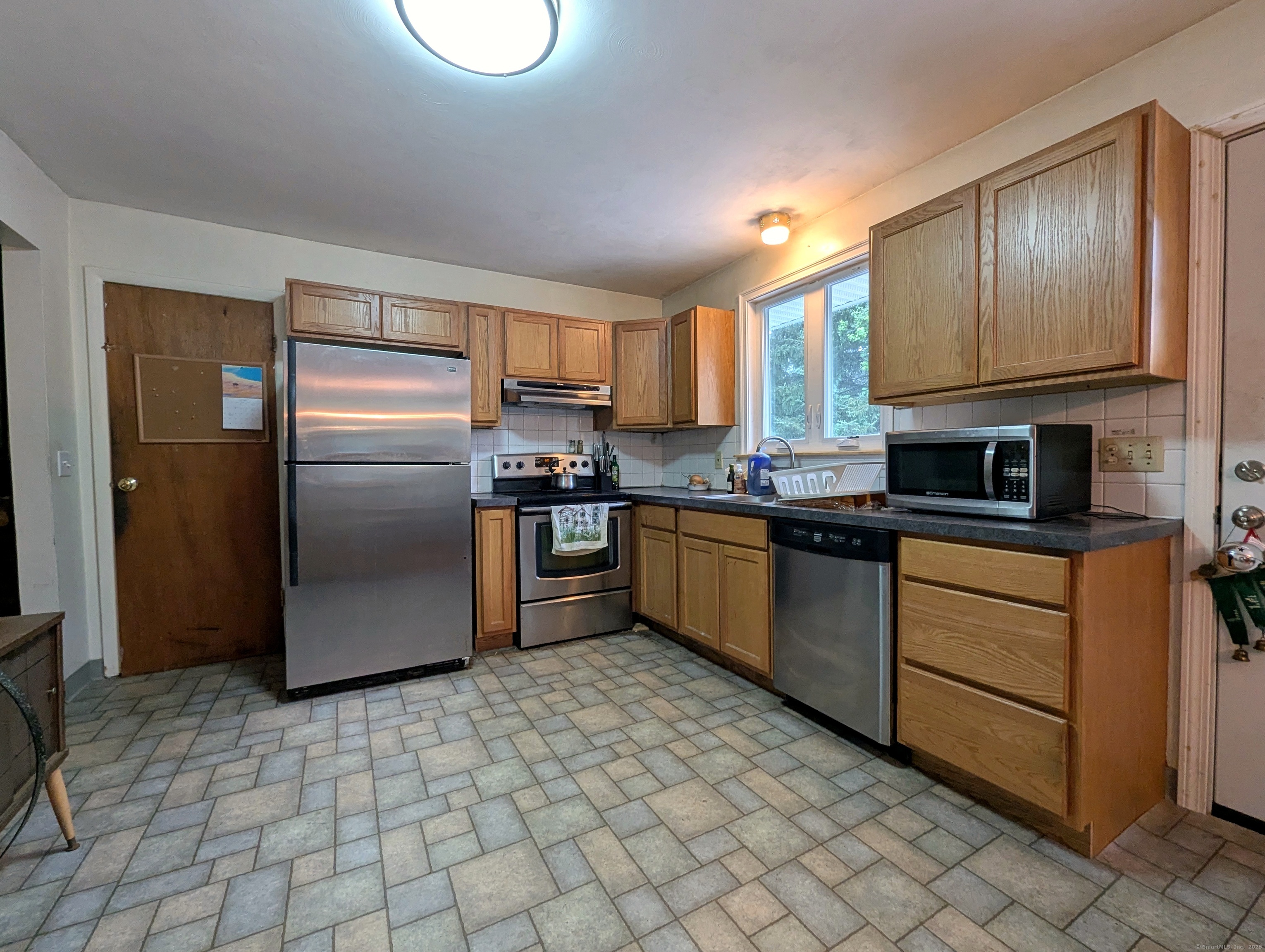 72 Morris Road