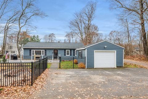 Photo of 57 Osage Circle, Watertown, CT 06795 (MLS # 24142029)