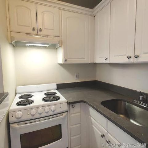 Tiny photo for 394 Courtland Avenue #3C, Stamford, CT 06906 (MLS # 24135778)