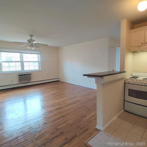Photo of 394 Courtland Avenue #3C, Stamford, CT 06906 (MLS # 24135778)