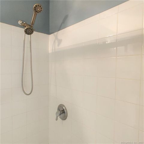 Tiny photo for 394 Courtland Avenue #3C, Stamford, CT 06906 (MLS # 24135778)