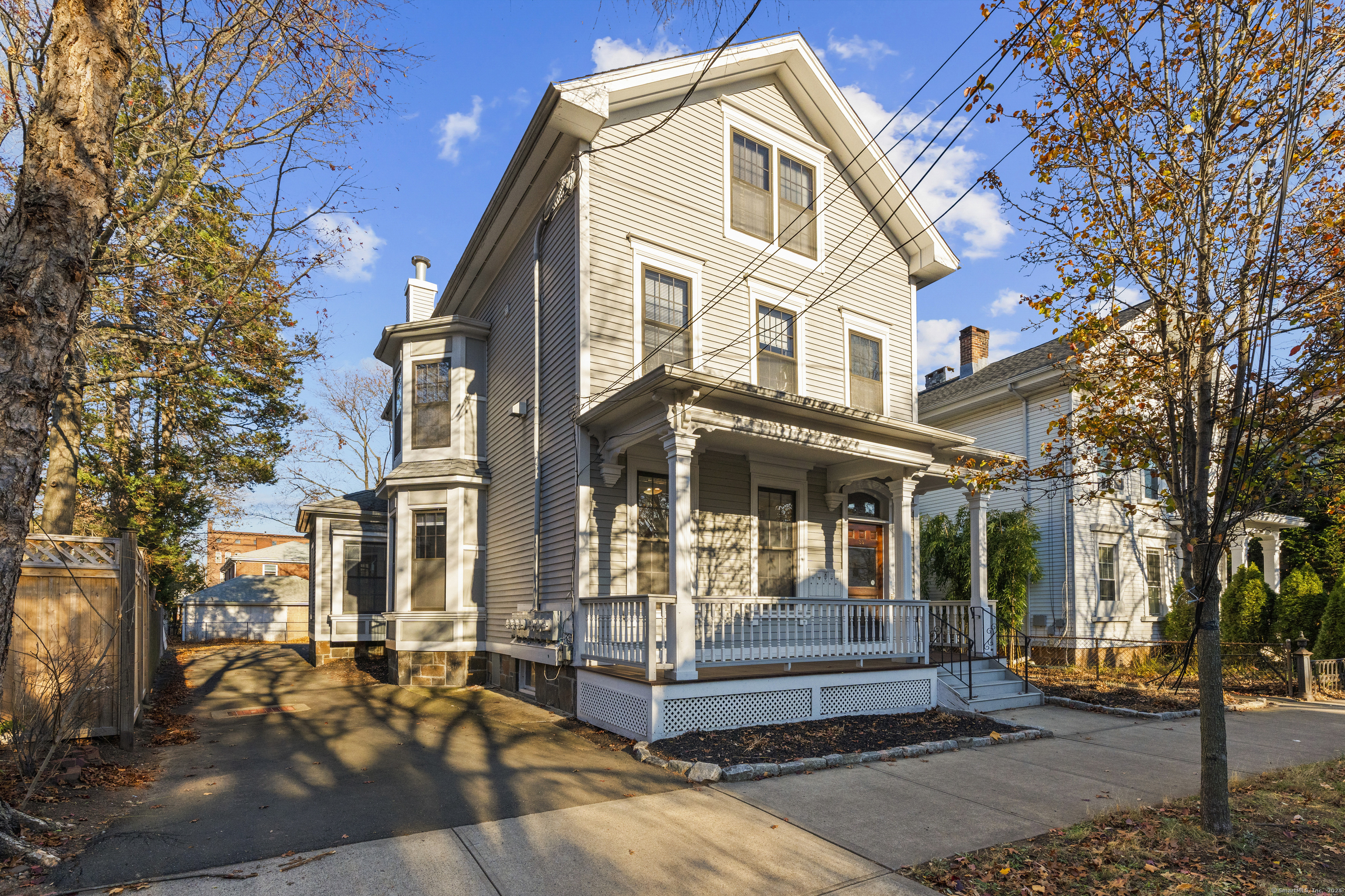 Rental Property at Eld Street 1, New Haven, Connecticut - Bedrooms: 1 
Bathrooms: 1 
Rooms: 2  - $1,650 MO.