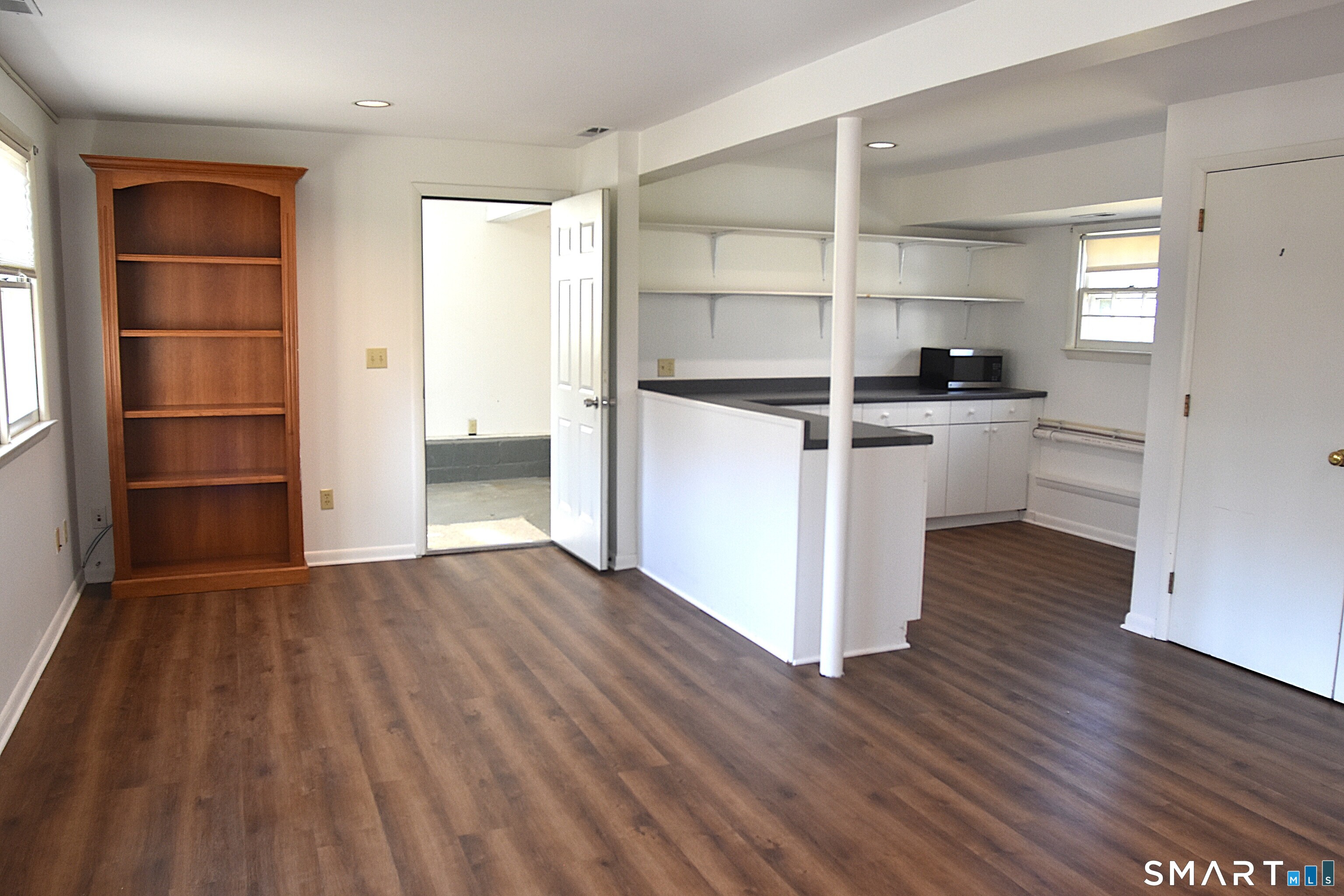 113 Kings Highway North