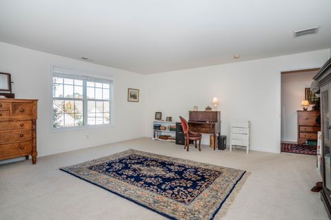Tiny photo for 28 Meadowview Court #28, Canton, CT 06019 (MLS # 24157619)