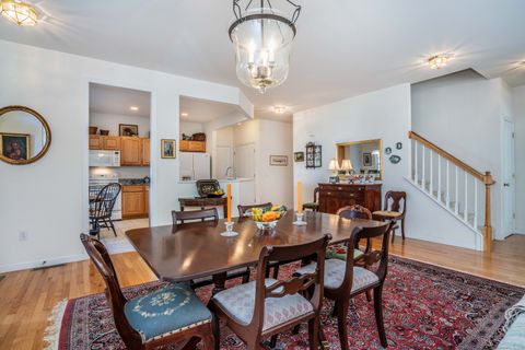 Tiny photo for 28 Meadowview Court #28, Canton, CT 06019 (MLS # 24157619)