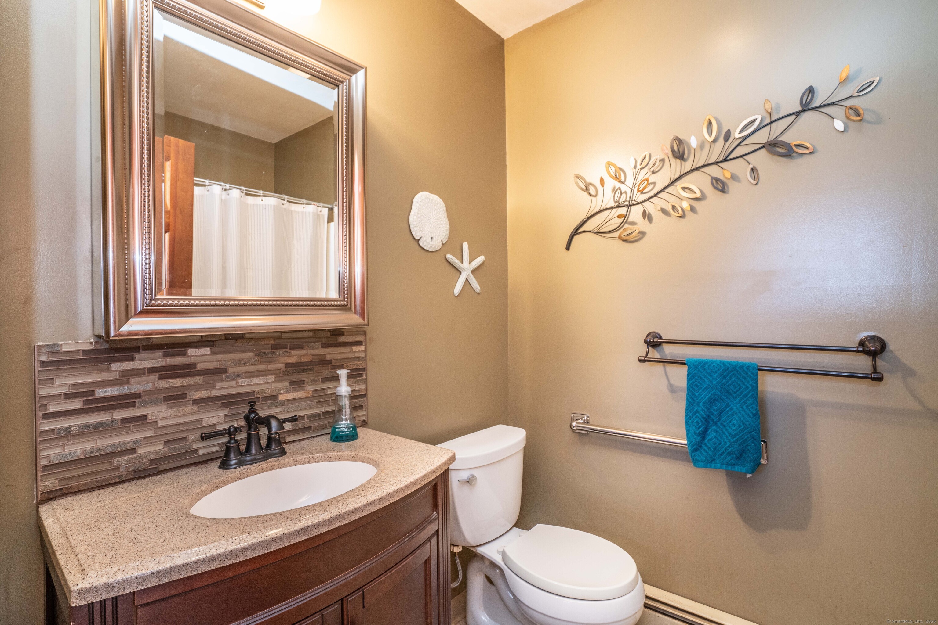 257 East Road, East Windsor, Connecticut image 11