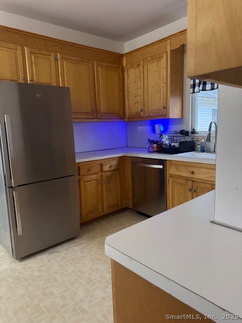 Columbia, Connecticut 06237, United States, 3 Bedrooms Bedrooms, ,2 BathroomsBathrooms,Residential,Active,249694