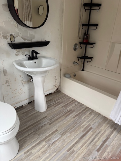 Columbia, Connecticut 06237, United States, 3 Bedrooms Bedrooms, ,2 BathroomsBathrooms,Residential,Active,249694