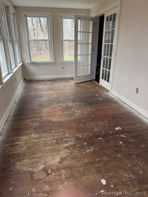 Columbia, Connecticut 06237, United States, 3 Bedrooms Bedrooms, ,2 BathroomsBathrooms,Residential,Active,249694