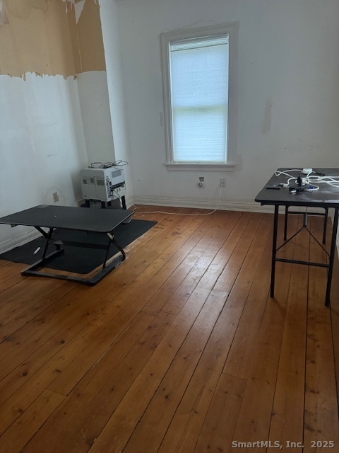 Columbia, Connecticut 06237, United States, 3 Bedrooms Bedrooms, ,2 BathroomsBathrooms,Residential,Active,249694