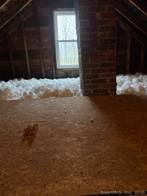 Columbia, Connecticut 06237, United States, 3 Bedrooms Bedrooms, ,2 BathroomsBathrooms,Residential,Active,249694