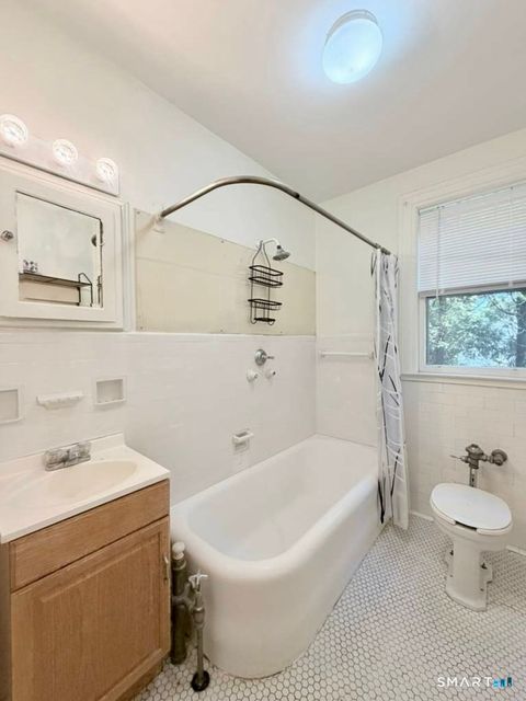 Tiny photo for 55 Marvel Road, New Haven, CT 06515 (MLS # 24180072)