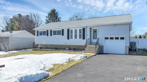 110 Meadow Lark Road Naugatuck CT 06770