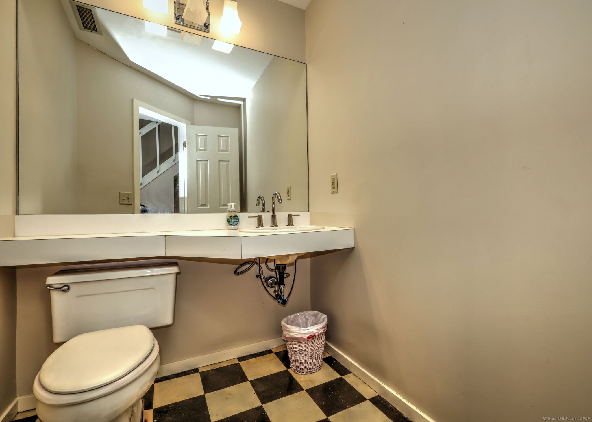 74 Quarry Dock Road 74