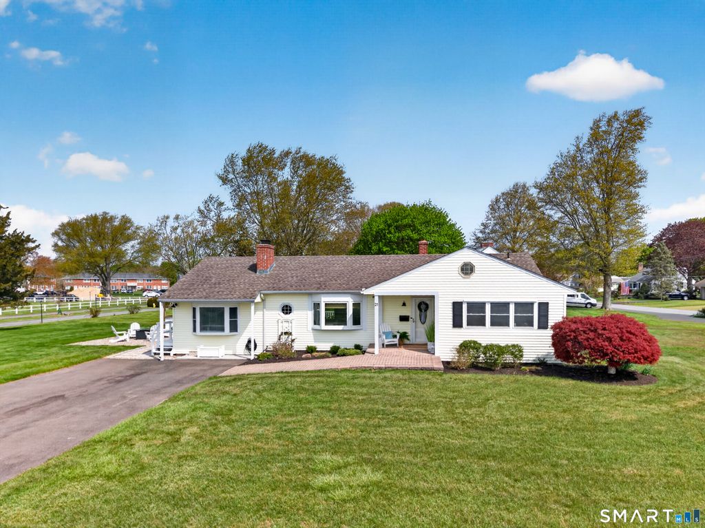 Photo of 21 Riverside Drive, Clinton, CT 06413 (MLS # 24175085)