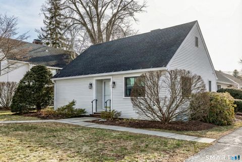 Tiny photo for 80 N Main Street #2A1, Kent, CT 06757 (MLS # 24152131)